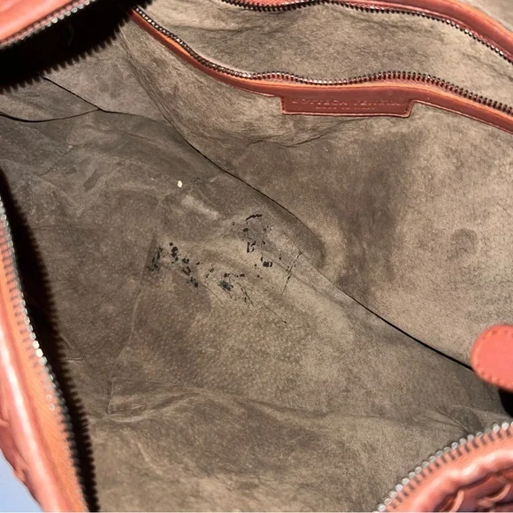 BOTTEGA VENETA Intrecciato Medium Hobo Bag - Picture 3 of 8